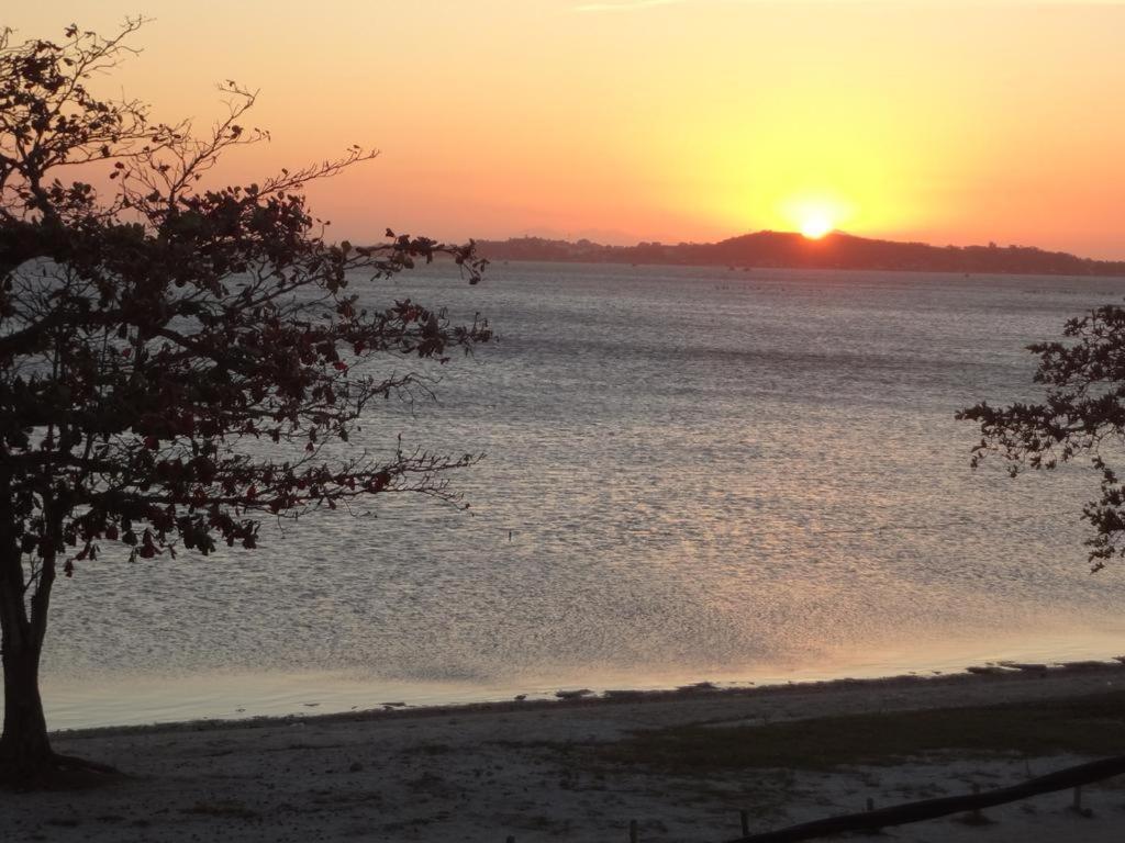 Apartamento Paraiso Litoral Villa Cabo Frio Luaran gambar